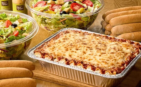 Large Family-Style Lasagna Bundle at Olive Garden